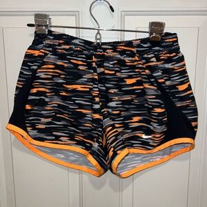 Nike Dri-Fit Camo Running Athletic Shorts Orange Black Gray Women's small